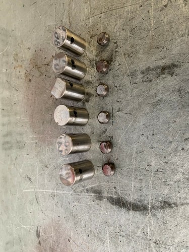 Camshaft follower cap - camshaft, x