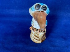 MAJOLICA MARTIN BROTHERS STYLE WALLY BIRD 4 1/4" - GREAT COLOURS, WELL OBSERVED