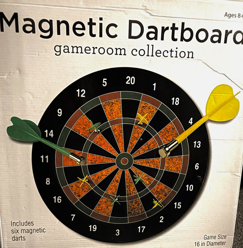 Magnetic dart board 16in - dart,