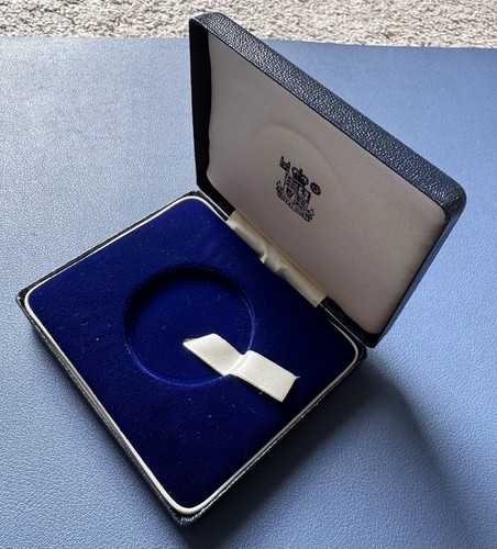 Royal mint case for prince - royal,