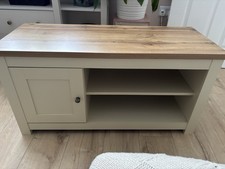 Tv Unit With 1 Door