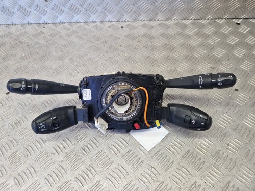 Peugeot 208 indicator wiper - 208,