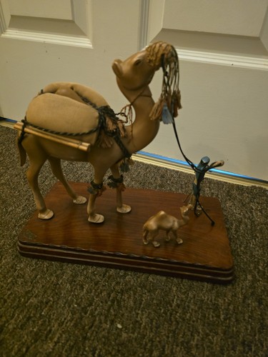 Vintage camel caravan - camel, hand