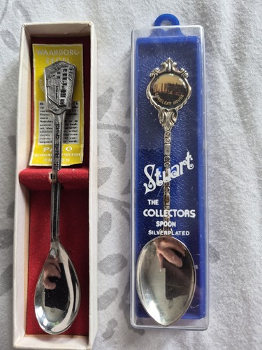 Vintage collectors spoons - x,
