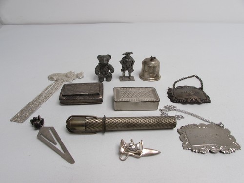 Collection of - (ref288azc),
