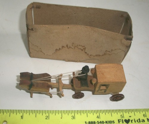 1940 miniature wooden - 1940's,