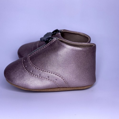 Pair baby shoes - pair, 9