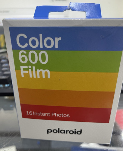 Polaroid color 600 instant - color,