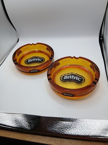 Vintage pub ashtrays britvic - pub,