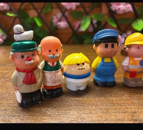 Elc happy land vintage figures - happy,