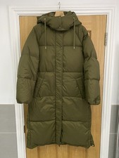 NEW GANT FULL LENGTH DOWN FILL PUFFER COAT, SIZE M, DETACHABLE HOOD