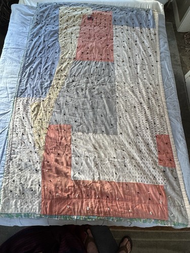 Vintage cottagecore quilt - vintage,