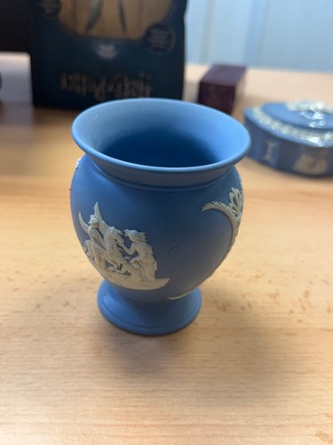 Wedgewood blue jasperware - wedgewood, mini