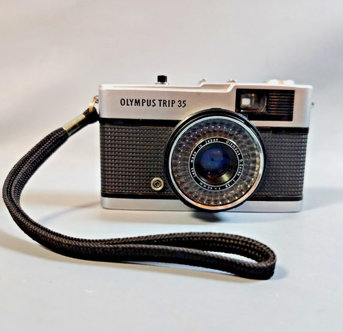 Olympus trip vintage 1981 - vintage,