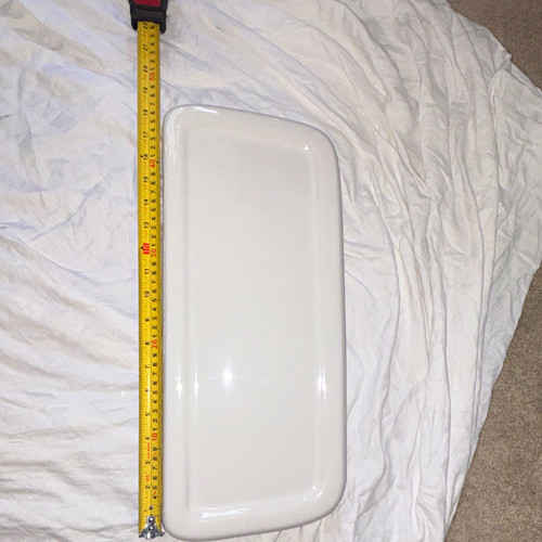 Ceramic white cistern - white, lid