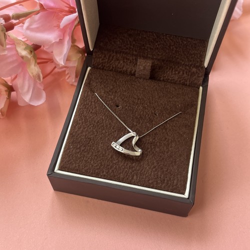 9ct white gold - 9ct, necklace