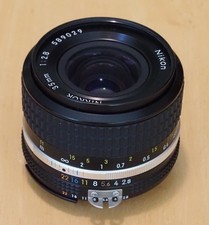 Nikon Nikkor 35mm f2.8 AIS -