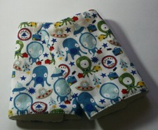 BABY CARRIER DRIBBLE/SUCK