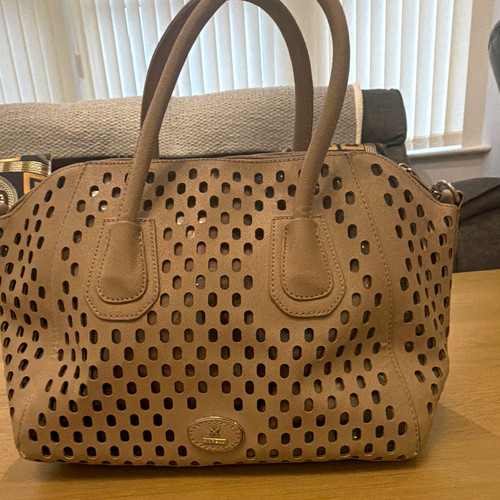 Fiorelli beige perforated faux - beige,