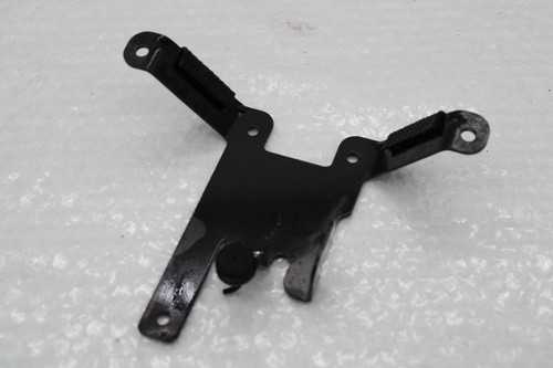 Mounting bracket holder