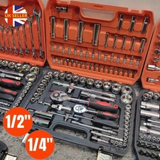 94PC 1/2" 1/4" Socket Set &