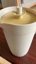 Tupperware Jug with Lid