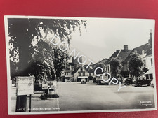 Vintage Bus/Cars In Broad