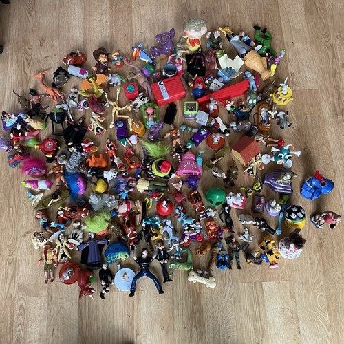 Lot 150 vintage toys - toys, /