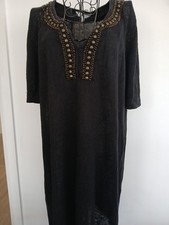 East Size 14 Blk Loose Tunic