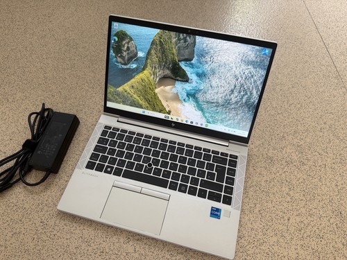 Elitebook 840 core - hp,