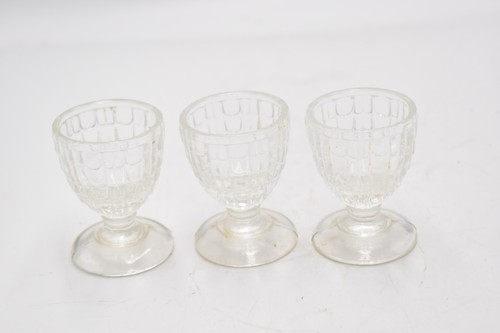 Vintage pressed glass art - glass, deco