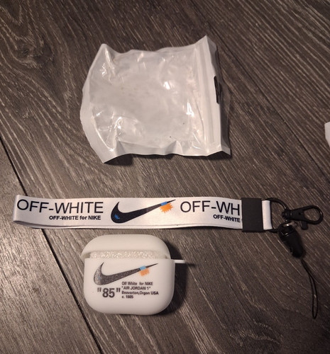Off white nike fabric - x,