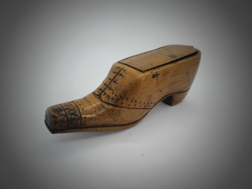 Antique 19th century - century, snuff