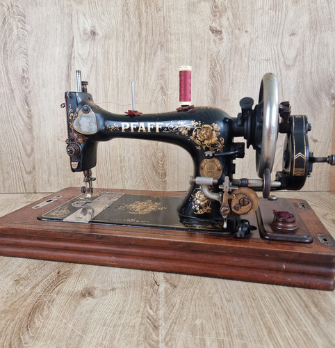 Art deco antique pfaff hand - art,