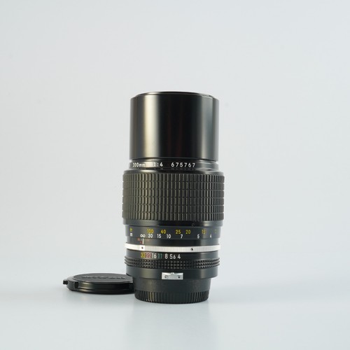 Very good nikon non nikkor - good,