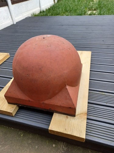 Pair dome top ball - pair,