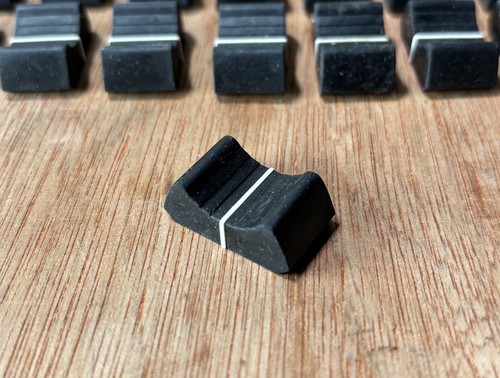 Fader knob black - 2x, black/white