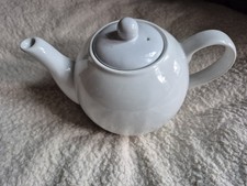 White Teapot 1 Litre Capacity