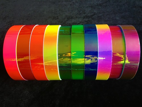 Iridescent morphing - iridescent,
