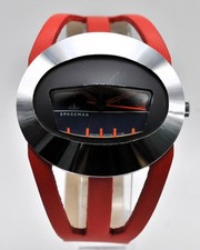 Spaceman unusual manual wind