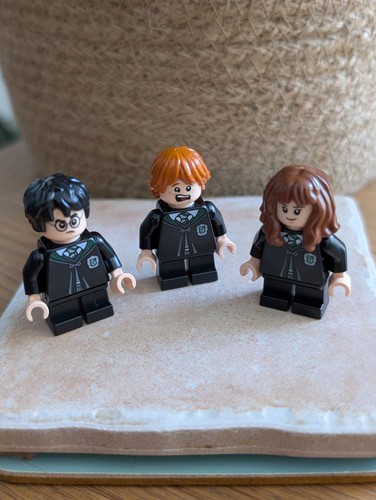 Genuine lego harry - genuine,