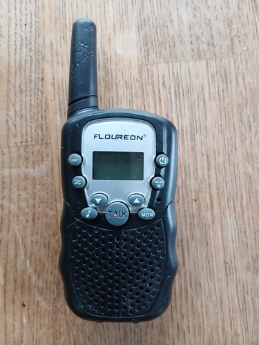 Set four walkie talkies - set, walkie-talkies