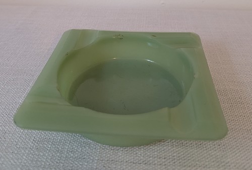 Vintage fire king - fire, jadeite
