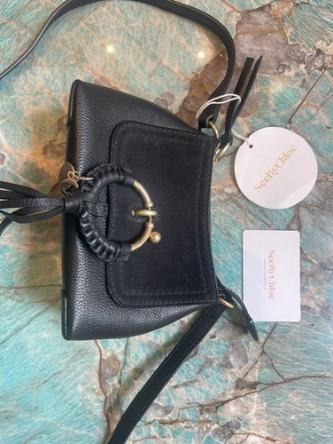 The see chloé - the,