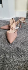 Beautiful dusty pink mid heel