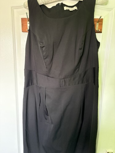 Pepperberry black fitted dress - black,