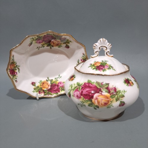 Royal albert bone china old - royal,