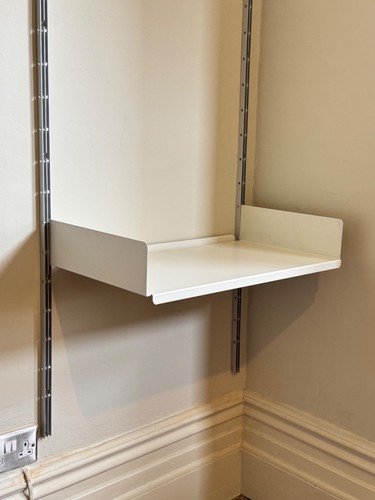 Vitsoe 606 universal - vitsoe,