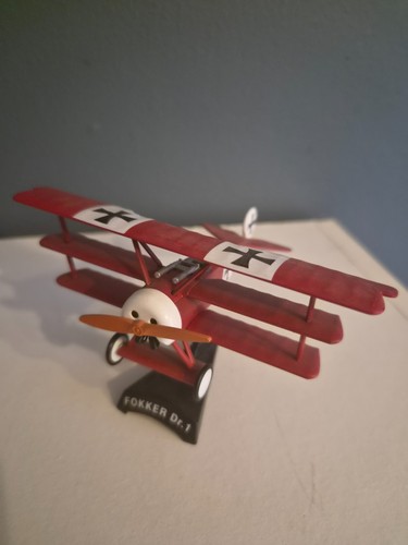 Del prado fokker - del, red