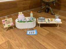 Sylvanian families wedding party  set working cake table excellent cond ❤️